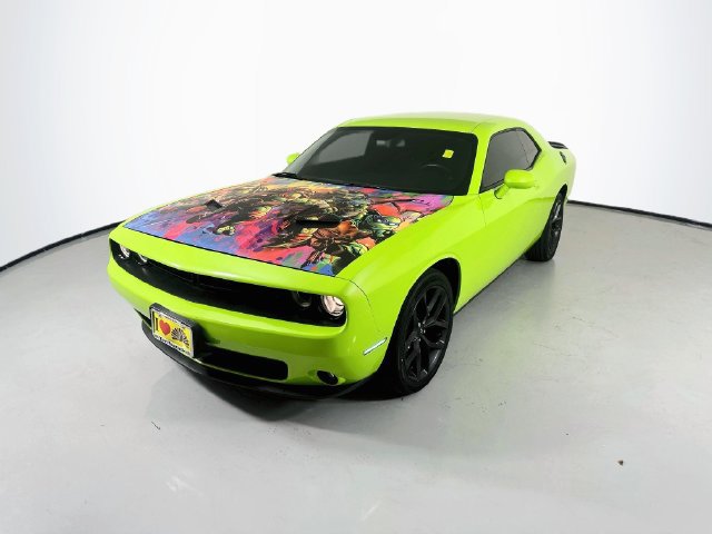 Used 2023 Dodge Challenger SXT w/ Blacktop Package RWD image 4