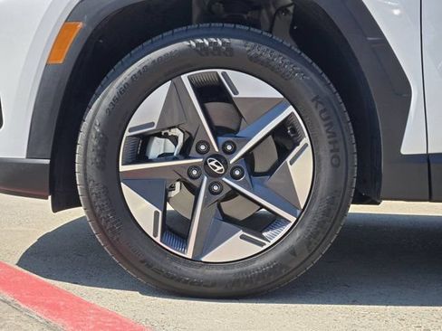 Certified 2026 Hyundai Tucson SEL FWD image 11