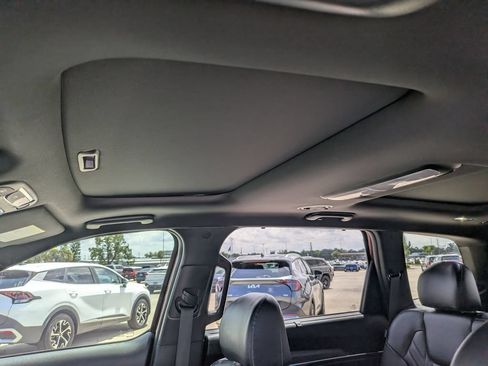 Certified 2023 Kia Telluride SX X-Line AWD/4WD image 23