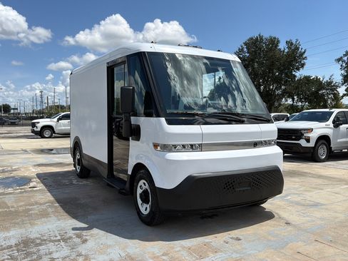 Used 2024 Chevrolet Brightdrop 400 w/ Commercial Equipment Package AWD/4WD image 14