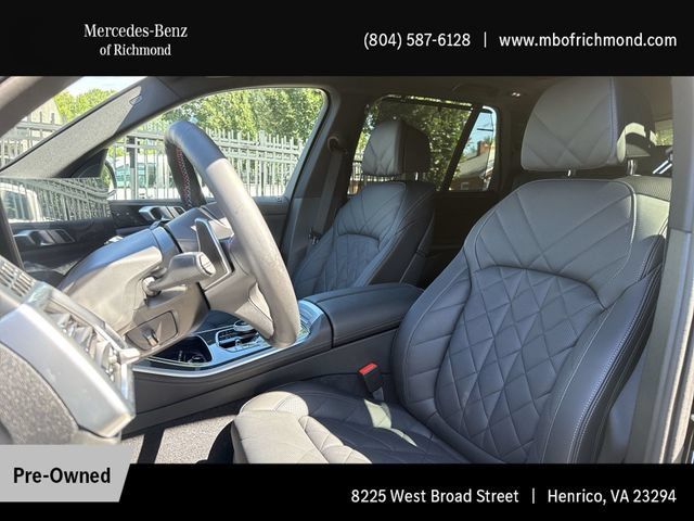 Used 2025 BMW X5 M60i AWD/4WD image 14