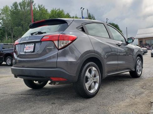 Used 2019 Honda HR-V LX image 7