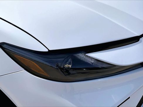 Used 2025 Toyota Camry SE image 26