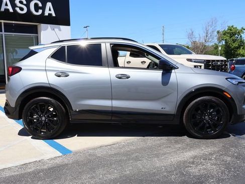 New 2026 Buick Encore GX Sport Touring image 9