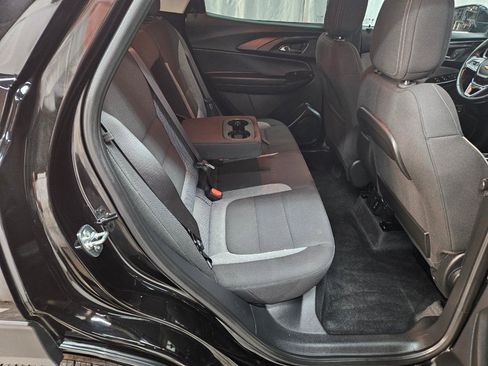 Used 2025 Chevrolet TrailBlazer LT w/ Convenience Package FWD image 15