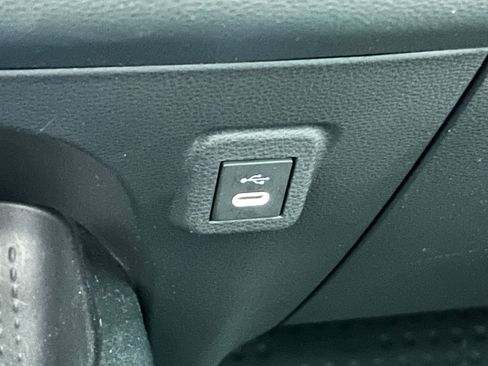 Used 2025 Toyota Corolla LE FWD image 26
