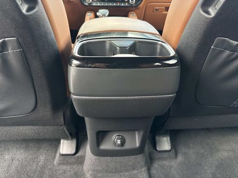 Used 2025 Kia Telluride EX X-Line AWD/4WD image 16