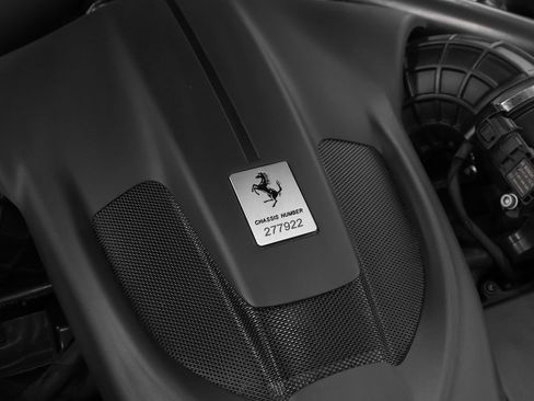 Certified 2022 Ferrari Roma RWD image 16
