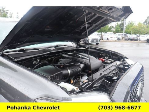 Used 2019 Toyota Tacoma TRD Sport AWD/4WD image 34
