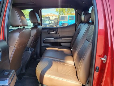 Used 2020 Toyota Tacoma Limited RWD image 24