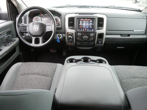 Certified 2018 RAM 1500 Big Horn AWD/4WD image 10