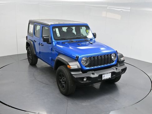 Used 2025 Jeep Wrangler Sport image 55