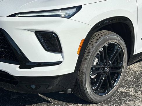 New 2026 Buick Enclave Sport Touring w/ Power Package image 7