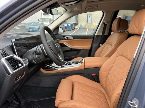 New 2026 BMW X7 xDrive40i image 11