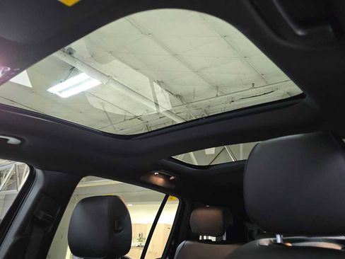 Certified 2023 Mercedes-Benz GLB 250 4MATIC image 22