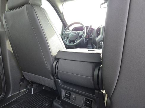 New 2026 GMC Sierra 3500 Pro w/ Convenience Package image 22