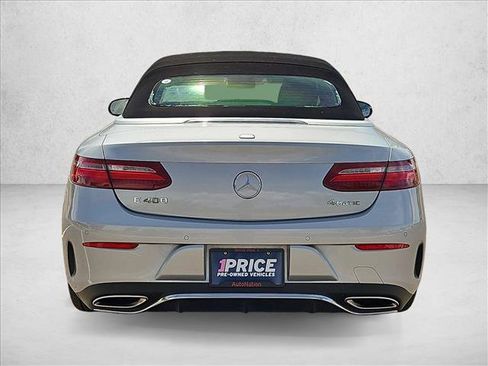 Used 2018 Mercedes-Benz E 400 4MATIC Cabriolet image 7