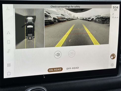 Used 2023 Land Rover Defender 110 X image 11