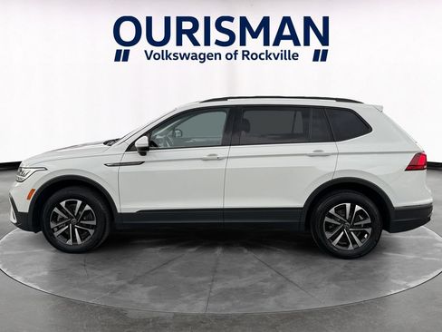 Used 2023 Volkswagen Tiguan S AWD/4WD image 3