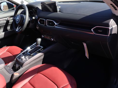 New 2025 MAZDA CX-5 Carbon Edition image 10