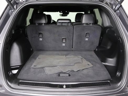 Used 2023 Jeep Grand Cherokee Altitude image 15