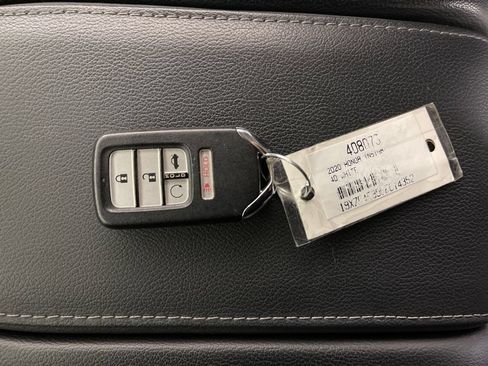 Used 2020 Honda Insight Touring image 26