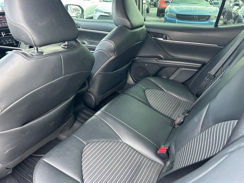 Used 2021 Toyota Camry SE image 29