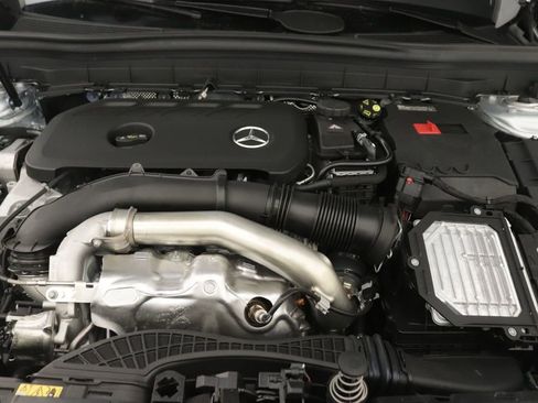 New 2026 Mercedes-Benz GLB 250 image 11