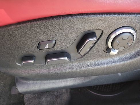 Used 2023 Genesis GV70 3.5T Sport w/ Sport Prestige Package image 23