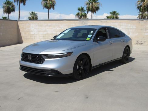 Certified 2025 Honda Accord Sport image 1