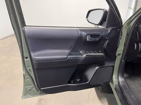 Used 2021 Toyota Tacoma TRD Sport image 24