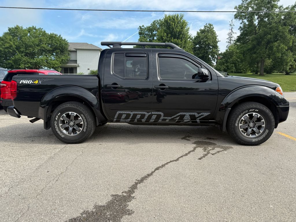 Used 2020 Nissan Frontier PRO-4X w/ Pro-4x Utility Package AWD/4WD image 4