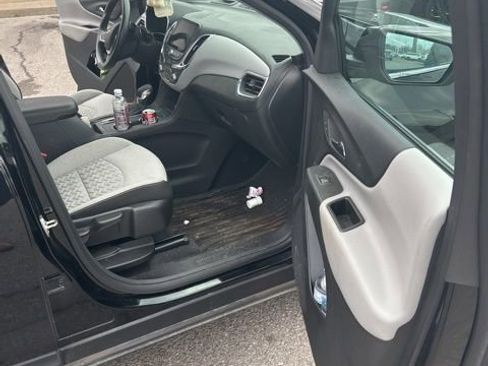 Used 2024 Chevrolet Equinox LT image 14