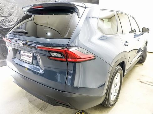 Certified 2025 Toyota Grand Highlander FWD image 7