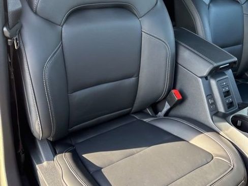 New 2025 Ford Bronco Outer Banks w/ Sasquatch Package image 33