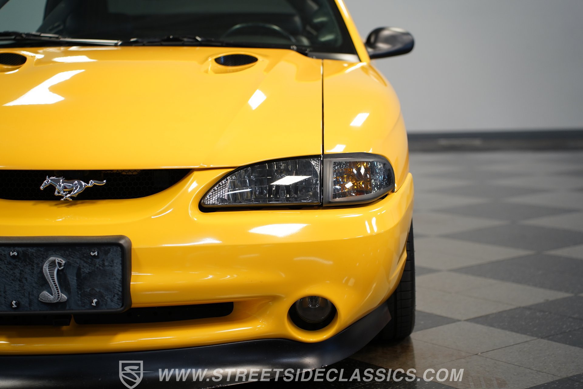 Used 1998 Ford Mustang Cobra RWD image 21