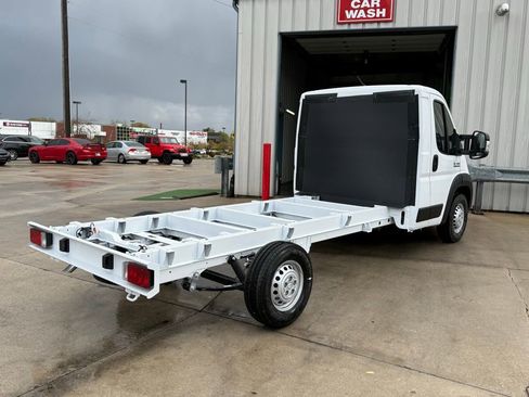 New 2026 RAM ProMaster 3500 w/ Convenience Group FWD image 6