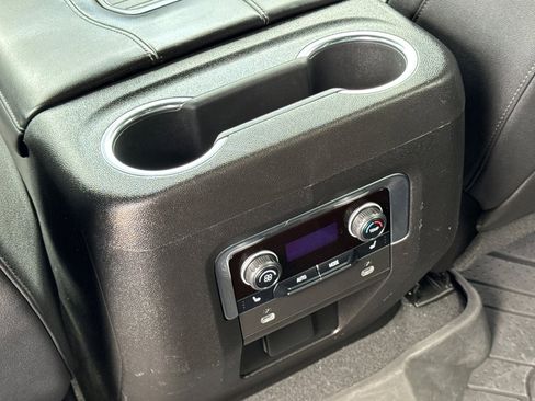 Used 2023 Chevrolet Tahoe LT w/ Luxury Package image 42