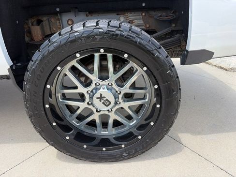 Used 2019 Chevrolet Silverado 3500 LTZ w/ Duramax Plus Package AWD/4WD image 16