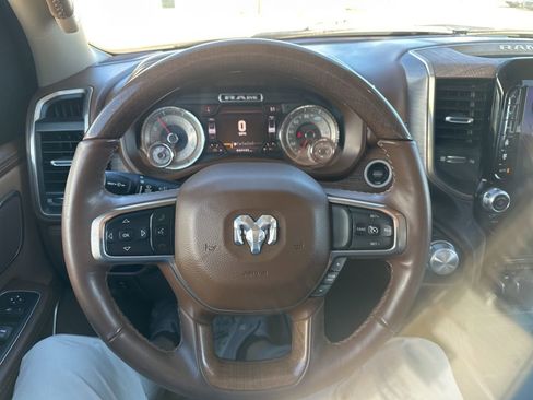 Used 2020 RAM 1500 Limited image 11