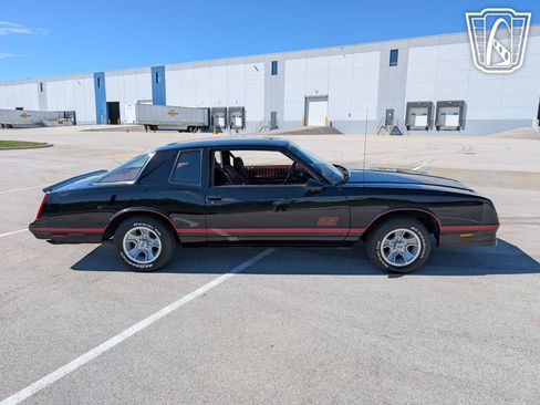 Used 1987 Chevrolet Monte Carlo SS image 30