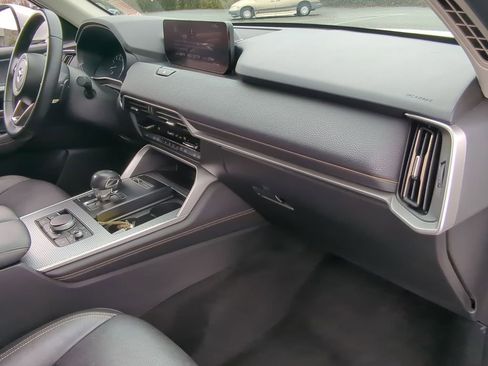 Used 2024 MAZDA CX-90 3.3 Turbo w/ Preferred Plus image 20