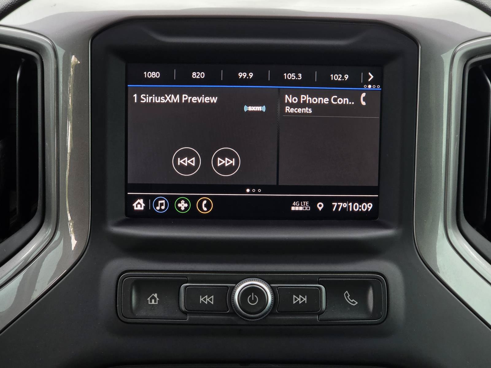 Used 2023 Chevrolet Silverado 2500 Custom w/ Custom Convenience Package AWD/4WD image 14
