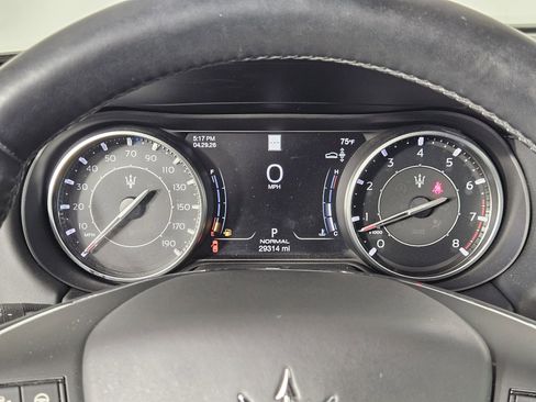 Used 2022 Maserati Levante Modena AWD/4WD image 21