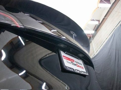 Used 2023 Tesla Model Y Long Range image 13