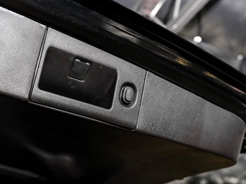 Used 2020 GMC Yukon SLT w/ Open Road Package image 55