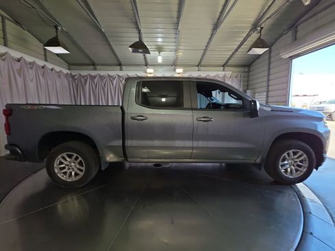 Used 2021 Chevrolet Silverado 1500 RST w/ Bed Protection Package AWD/4WD image 9