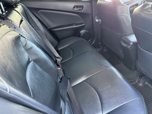 Used 2021 Toyota Prius Prime XLE image 19