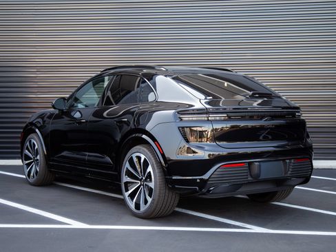 New 2025 Porsche Macan Turbo Electric AWD/4WD image 3