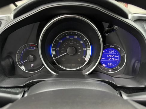 Used 2015 Honda Fit LX image 33